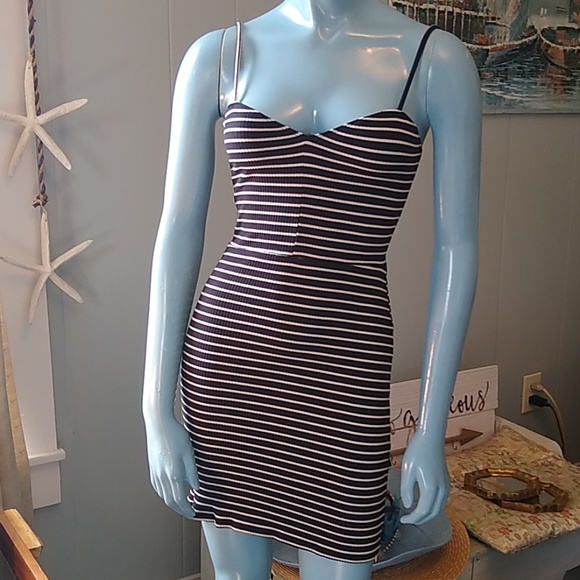 Reformation Dresses & Skirts - Reformation Spencer Striped Mini Dress Reformation Dresses & Skirts - Reformation Spencer Striped Mini Dress
